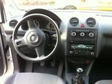 volkswagen caddy MAXI 2012