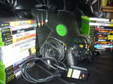 Xbox 180 cu 3 manete  si 29 jocuri originale