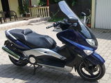 yamaha T-max